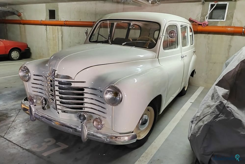 1952' Renault Colorale photo #6