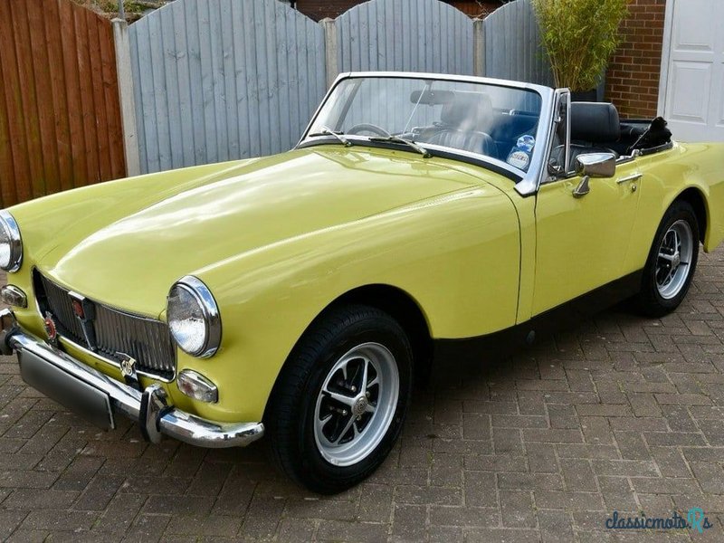 1974' MG Midget photo #6