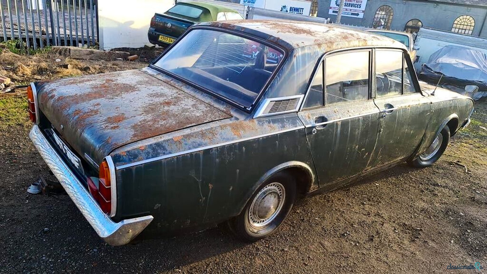 1968' Ford Corsair photo #5