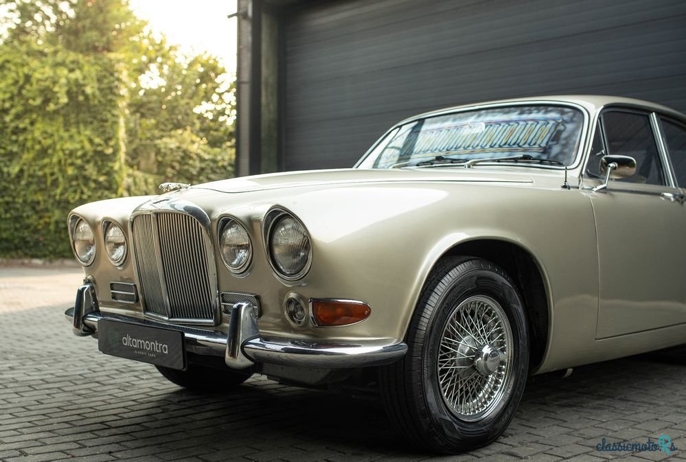 1968' Jaguar 420G photo #6