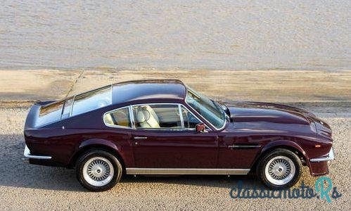 1984' Aston Martin V8 photo #4