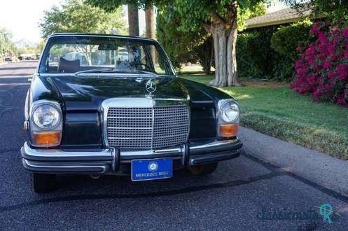 1972' Mercedes-Benz 250 W114 M130 2.8L photo #2