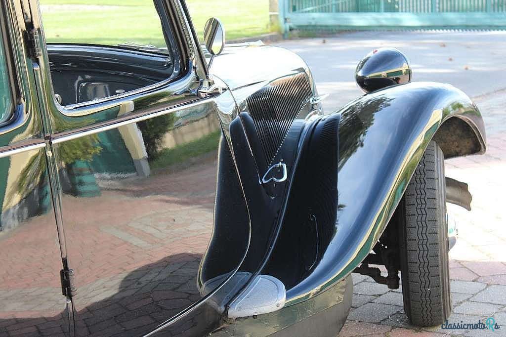 1952' Citroen Traction Avant 11B photo #5