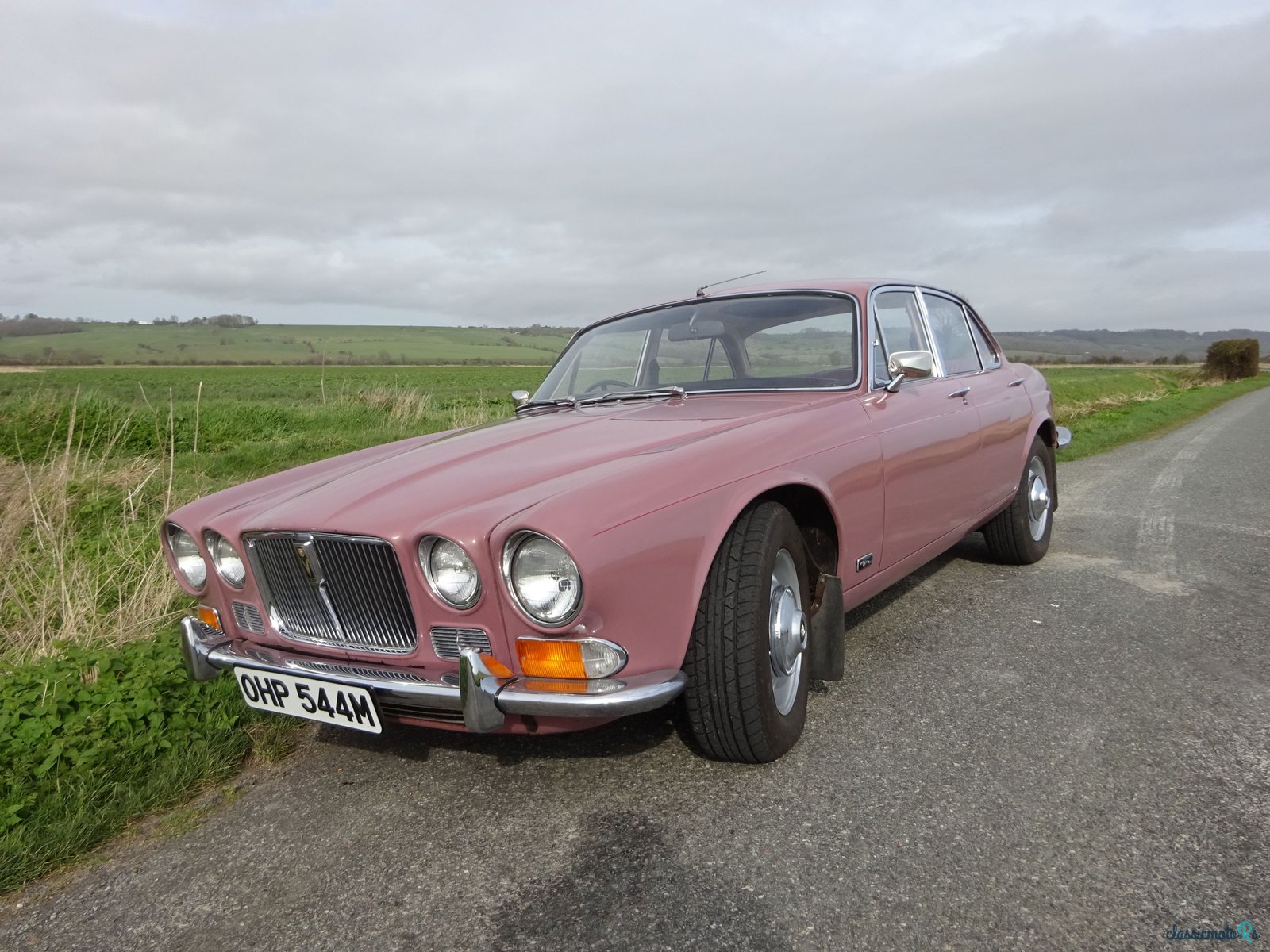 1973' Jaguar XJ12 photo #3