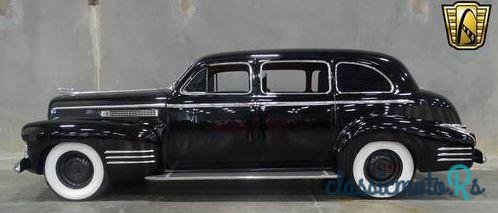 1941' Cadillac Fleetwood photo #2