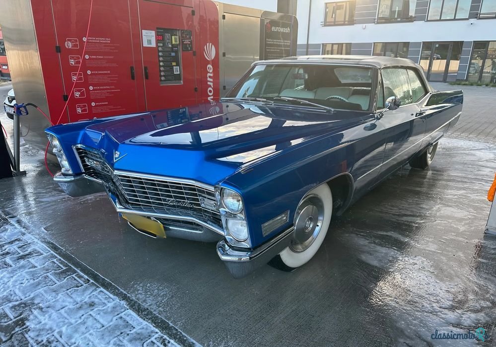 1967' Cadillac Deville photo #2
