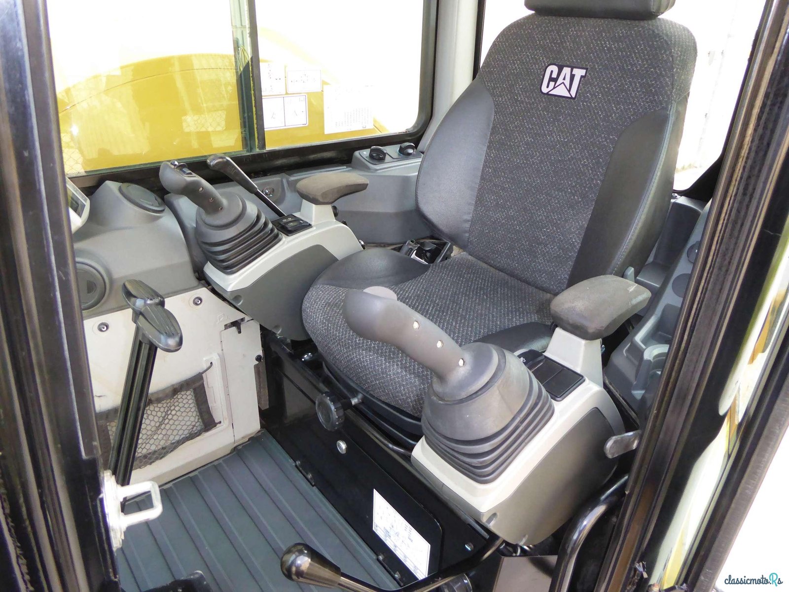 1995' Caterpillar 304E2 CR photo #6