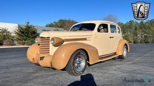 1937' Oldsmobile Model F-37 photo #2