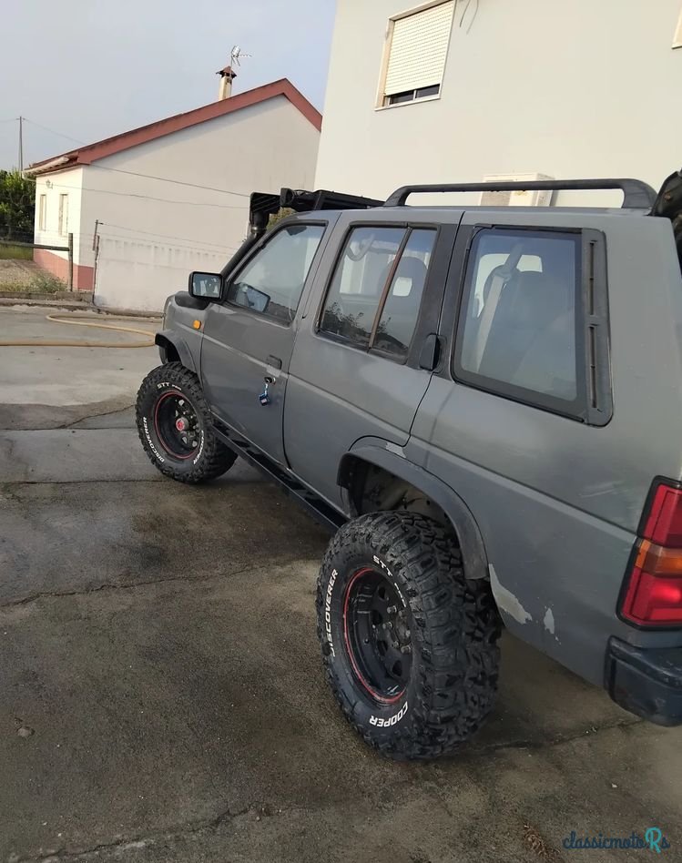 1990' Nissan Terrano photo #5