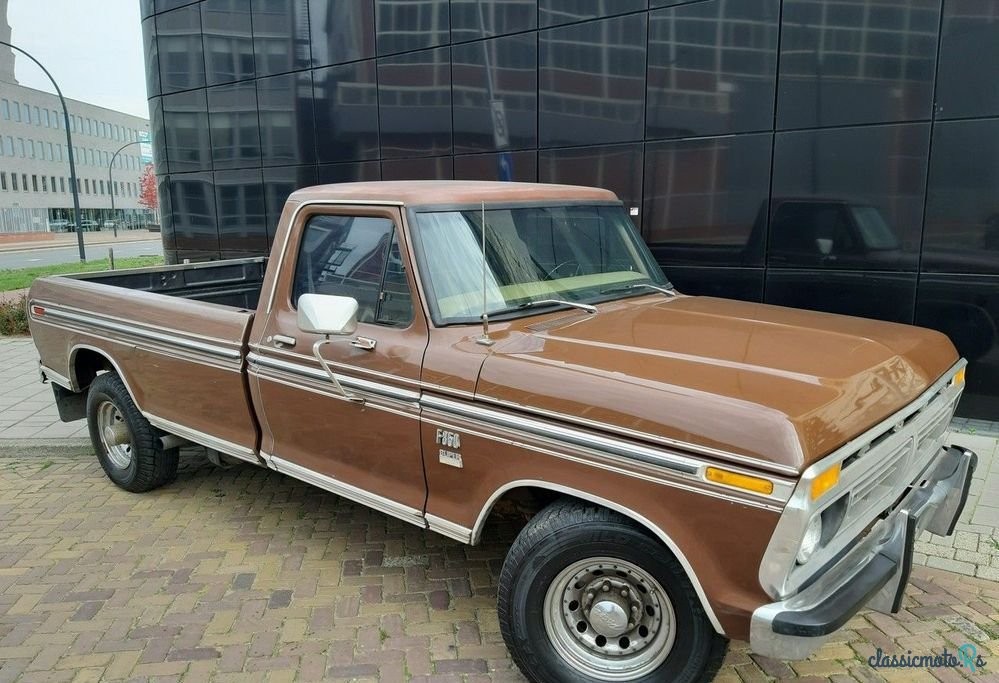 1976' Ford F-250 photo #1