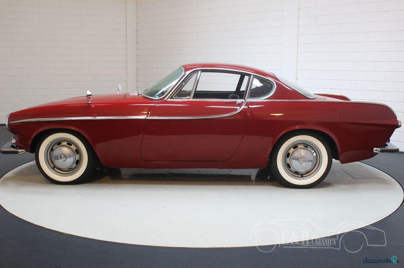 1965' Volvo P 1800 photo #1