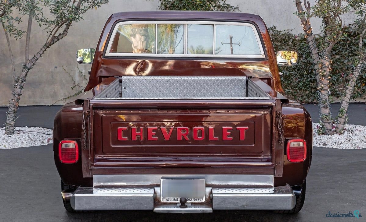1977' Chevrolet C10 photo #4