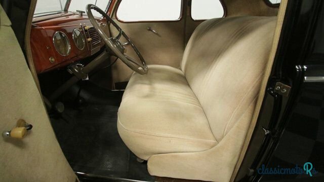 1939' Ford Standard photo #3