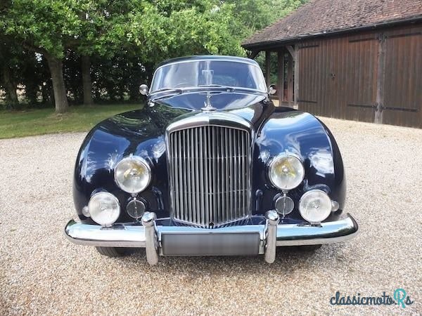 1954' Bentley R Continental photo #3