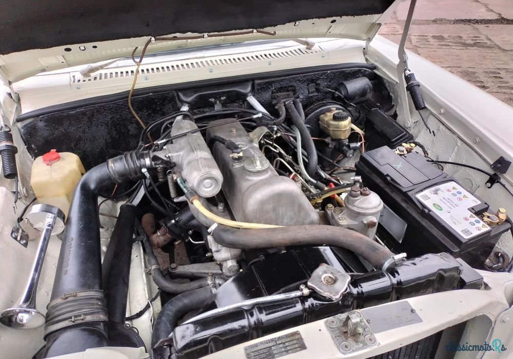 1975' Mercedes-Benz photo #3