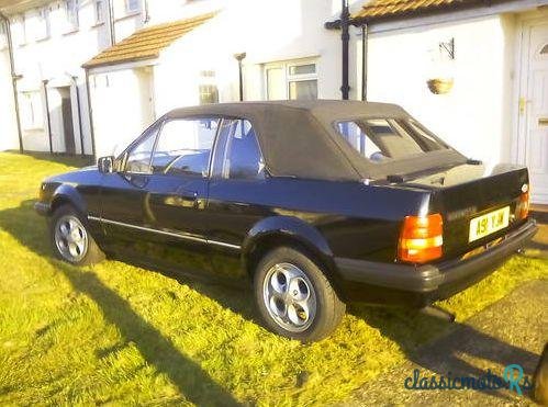 1984' Ford Escort Cabriolet photo #6