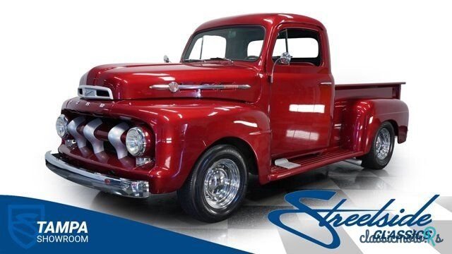 1952' Ford F-1 photo #1