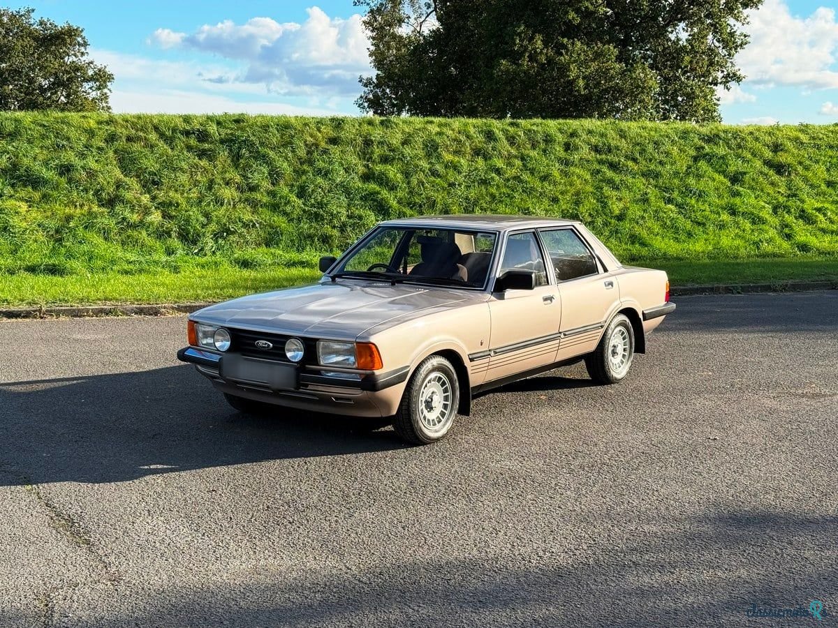 1982' Ford Cortina photo #3