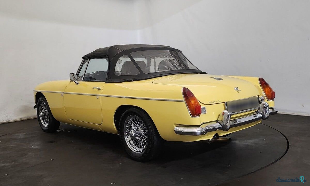 1972' MG MGB photo #3