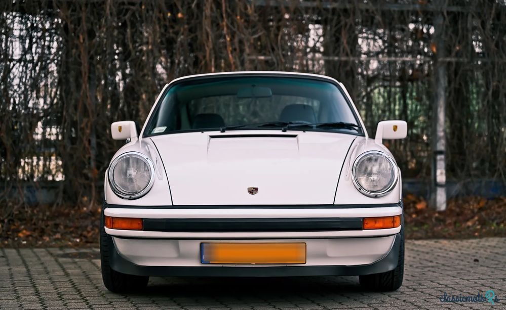 1980' Porsche 911 photo #3