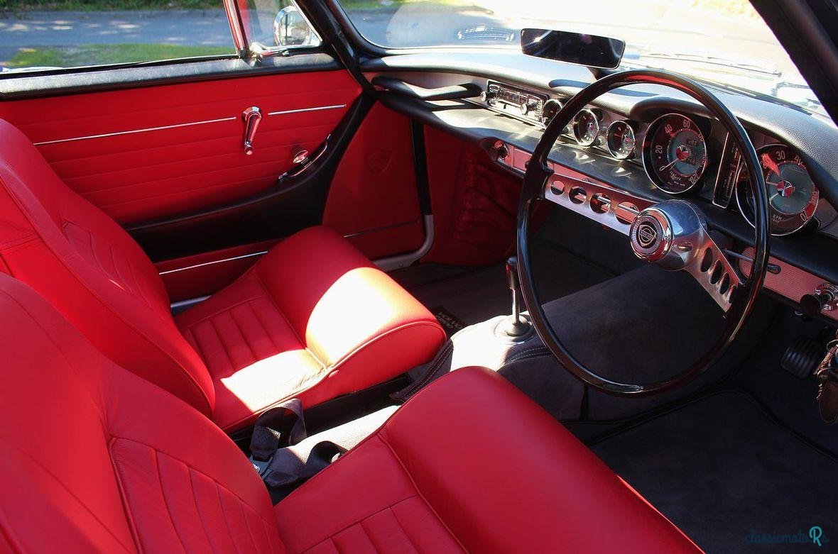 1966' Volvo P 1800 photo #4