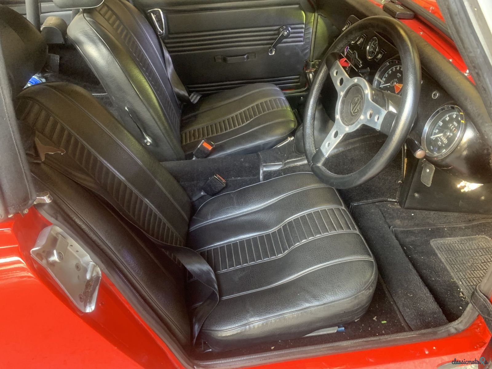 1973' MG Midget photo #5