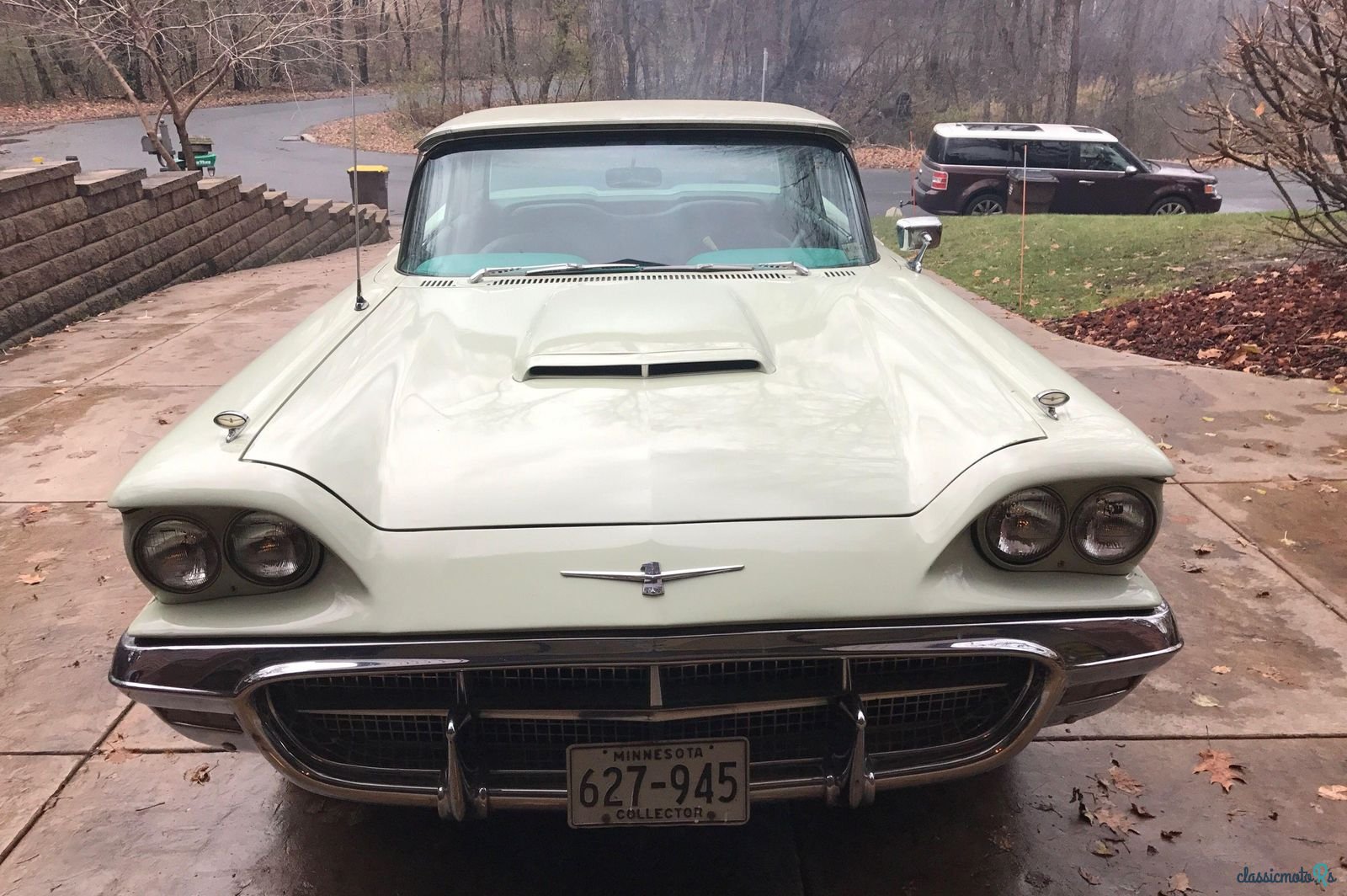 1960' Ford Thunderbird photo #3