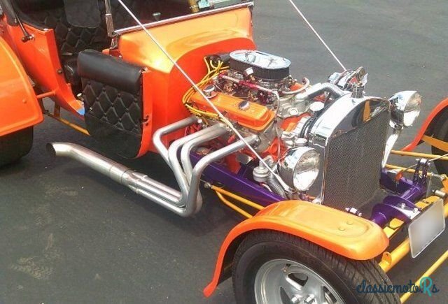 1923' Ford photo #3