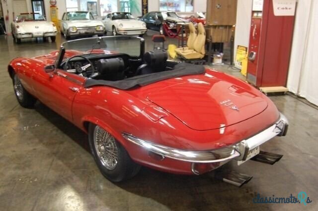 1974' Jaguar E-Type photo #5