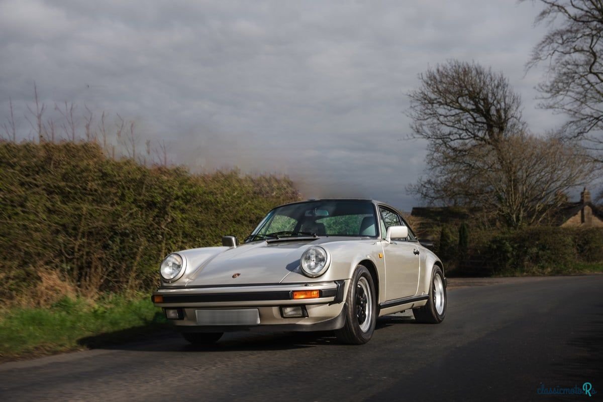 1989' Porsche 911 photo #2