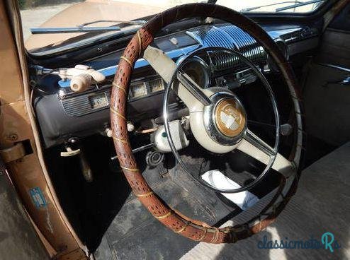 1947' Ford 2  Door Sedan photo #3