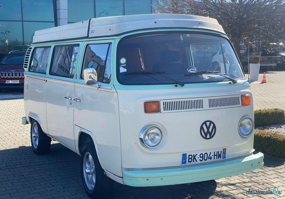 1975' Volkswagen Transporter photo #4