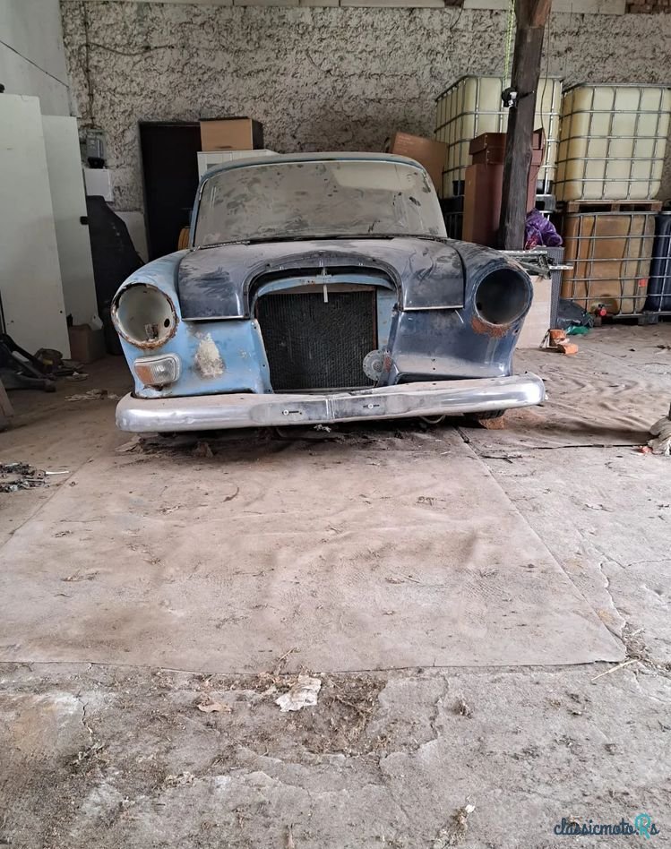 1965' Mercedes-Benz 200D W110 photo #6