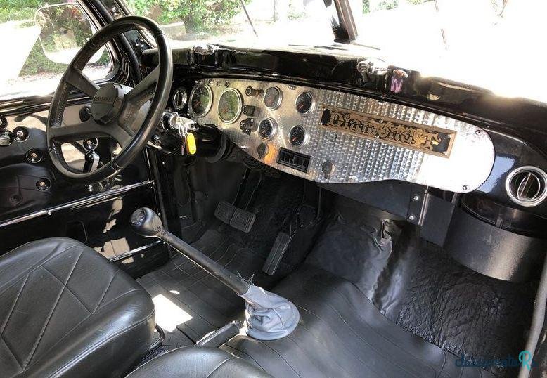 1947' Diamond T 201 photo #4