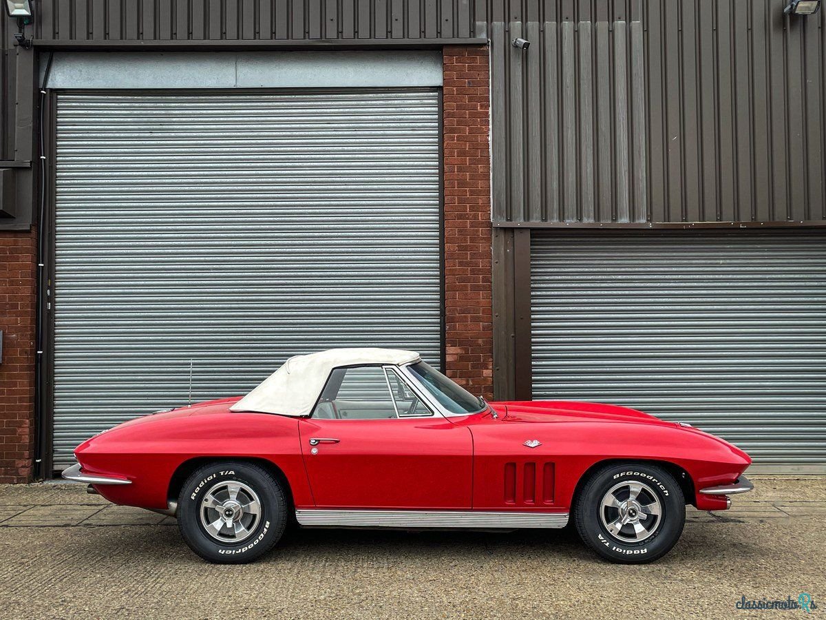 1965' Chevrolet Corvette photo #3