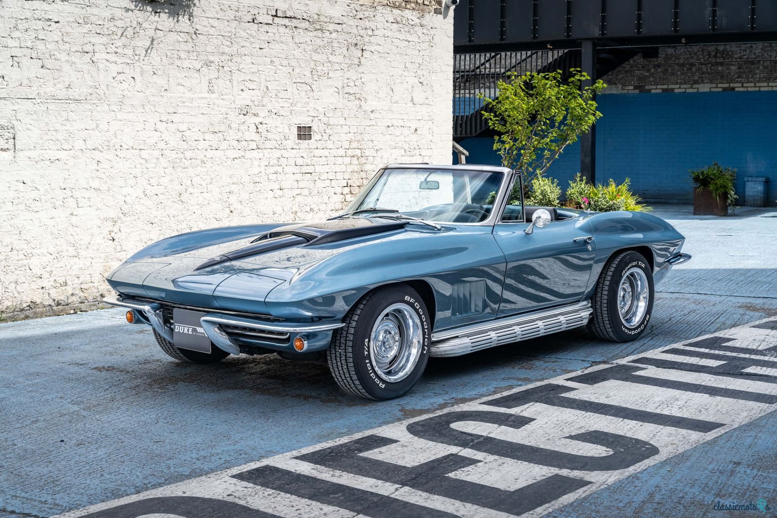 1967' Chevrolet Corvette C2 Sting Ray photo #1
