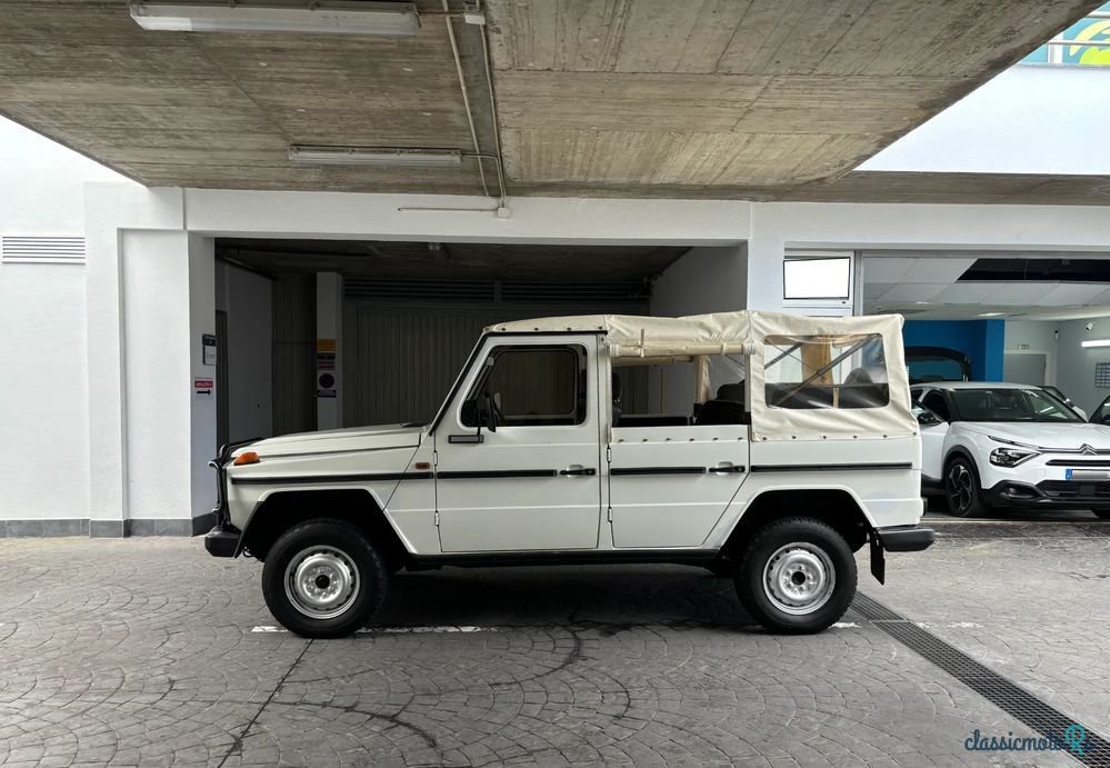 1979' Mercedes-Benz G 300 photo #3