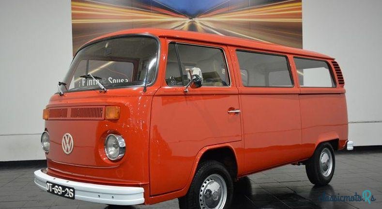 1972' Volkswagen Type-2 (Pão De Forma) photo #2