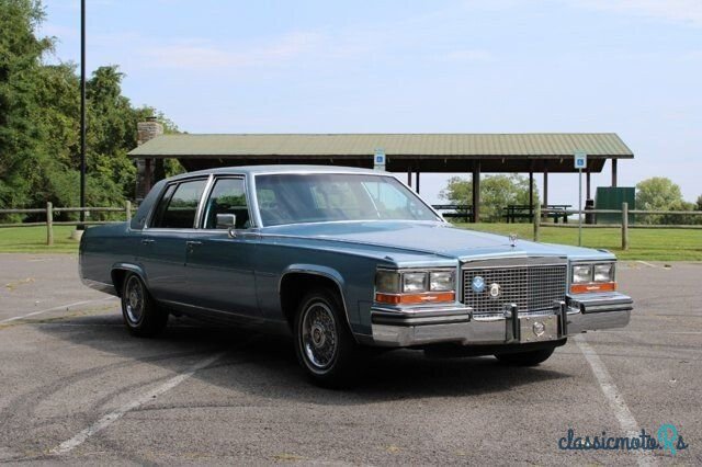 1987' Cadillac Brougham photo #5