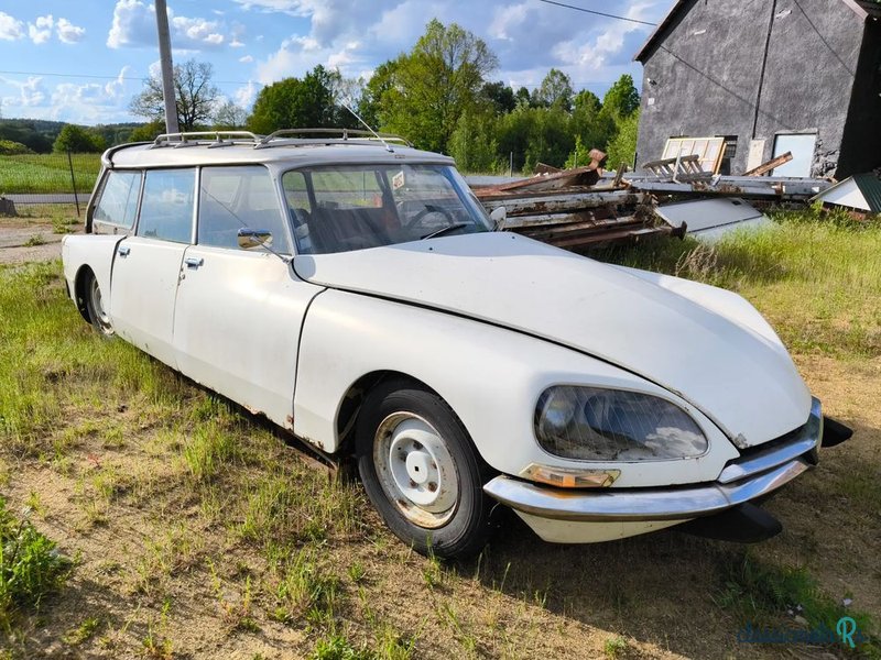 1970' Citroen DS photo #1