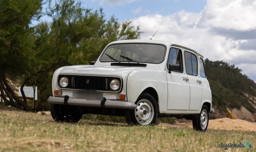 1990' Renault 4 1.0 Tl Savanne photo #1
