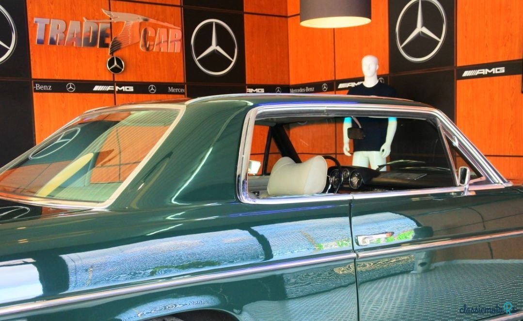 1970' Mercedes-Benz 250 photo #2