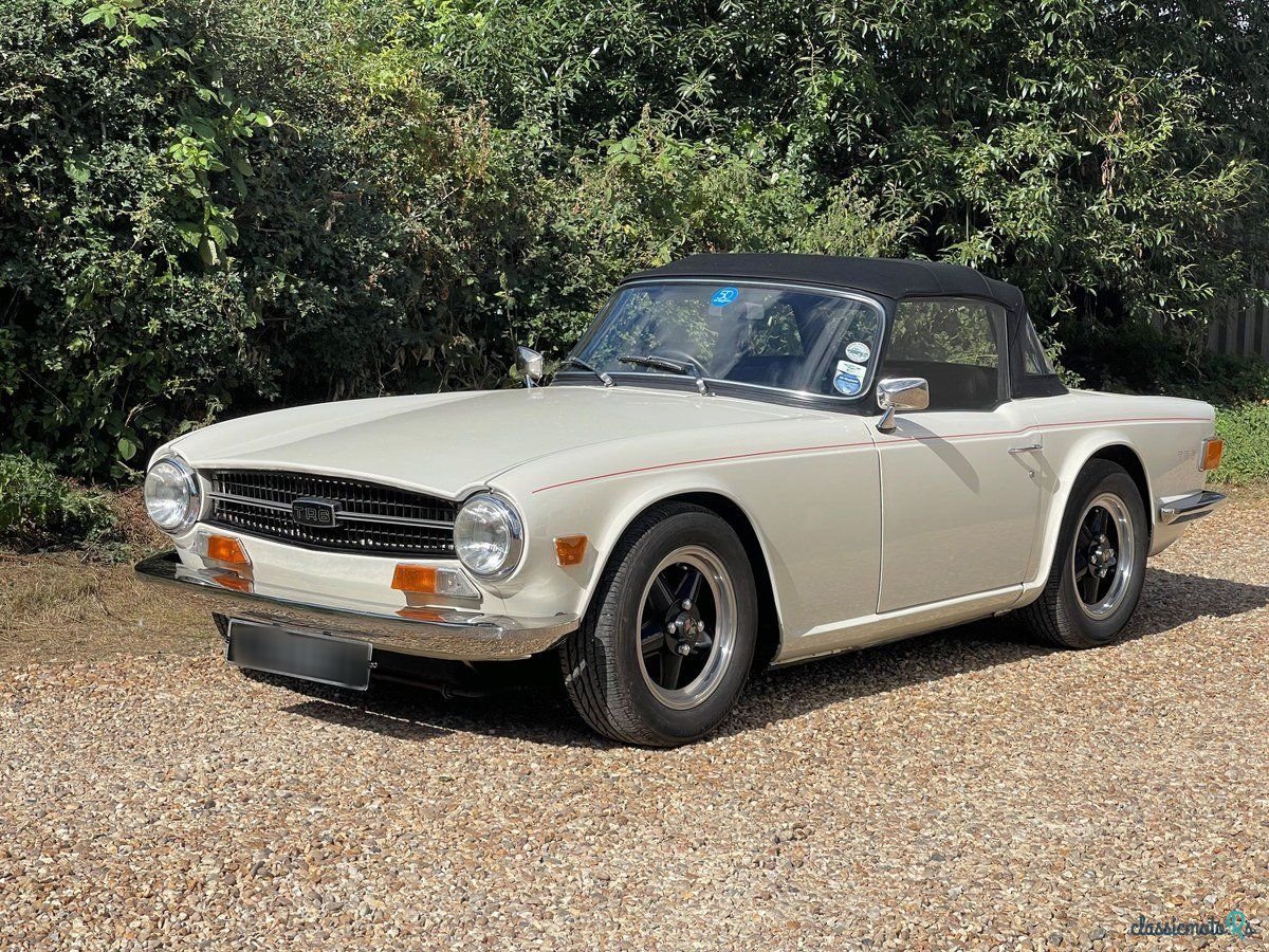 1970' Triumph TR6 photo #1