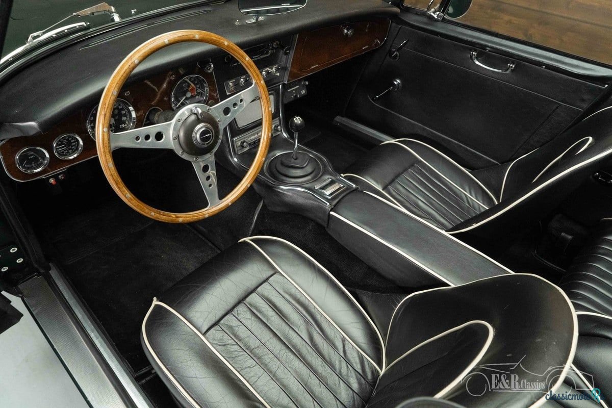 1967' Austin-Healey 3000 photo #2