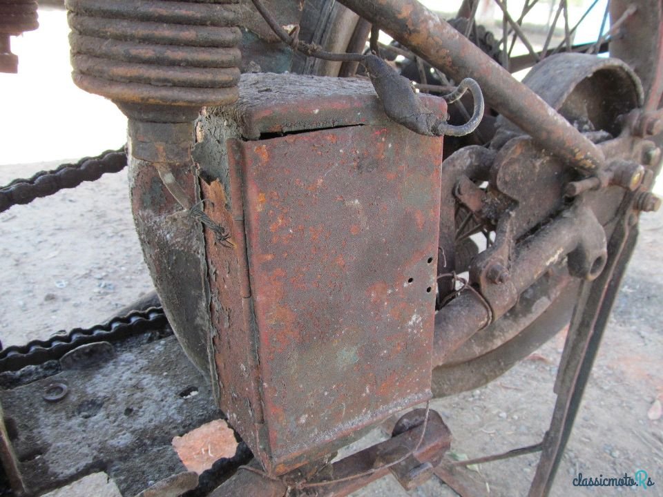 1928' Indian 101 unrestored photo #5