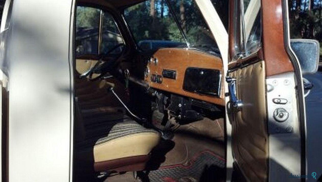 1949' Studebaker Pickup photo #2