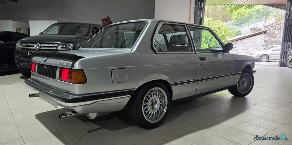 1982' BMW Série 3 photo #2