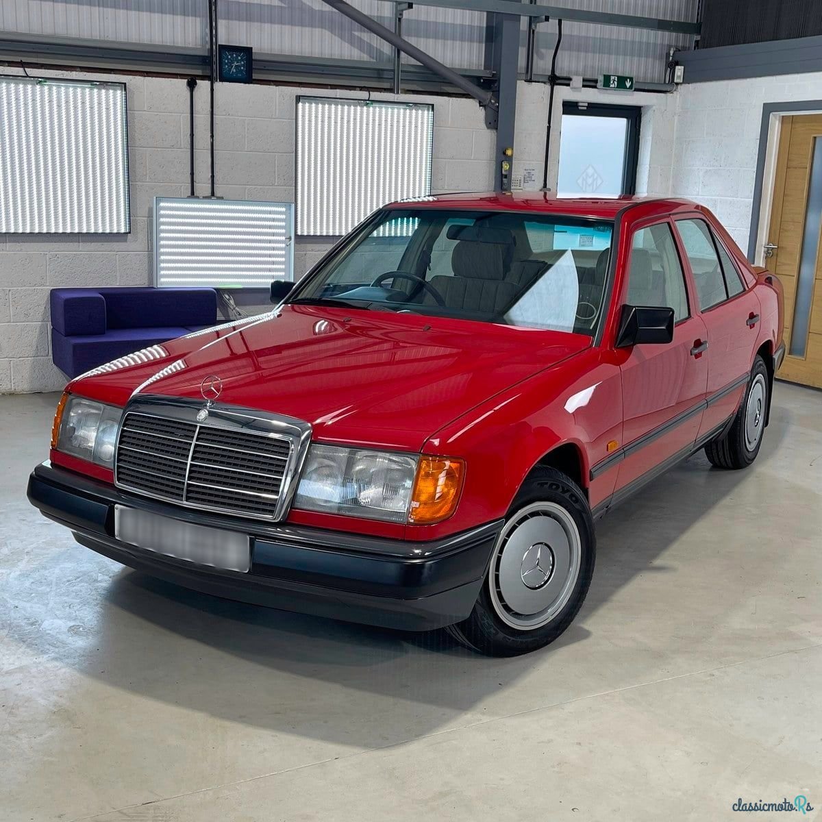 1986' Mercedes-Benz E Class photo #3