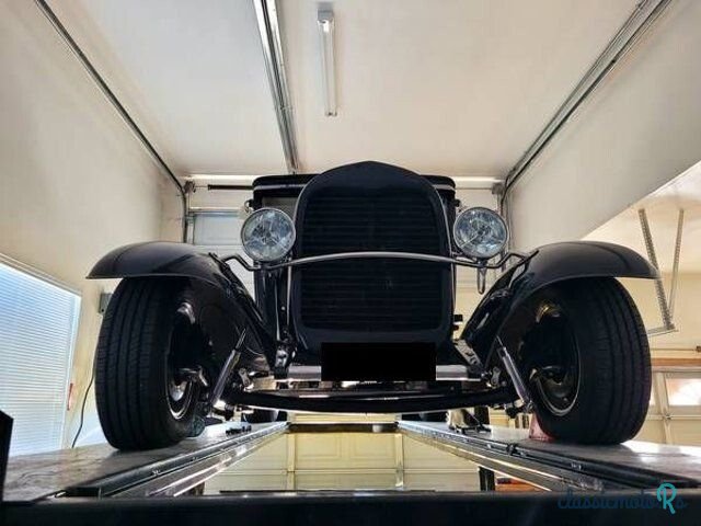 1929' Ford Sport Coupe photo #2