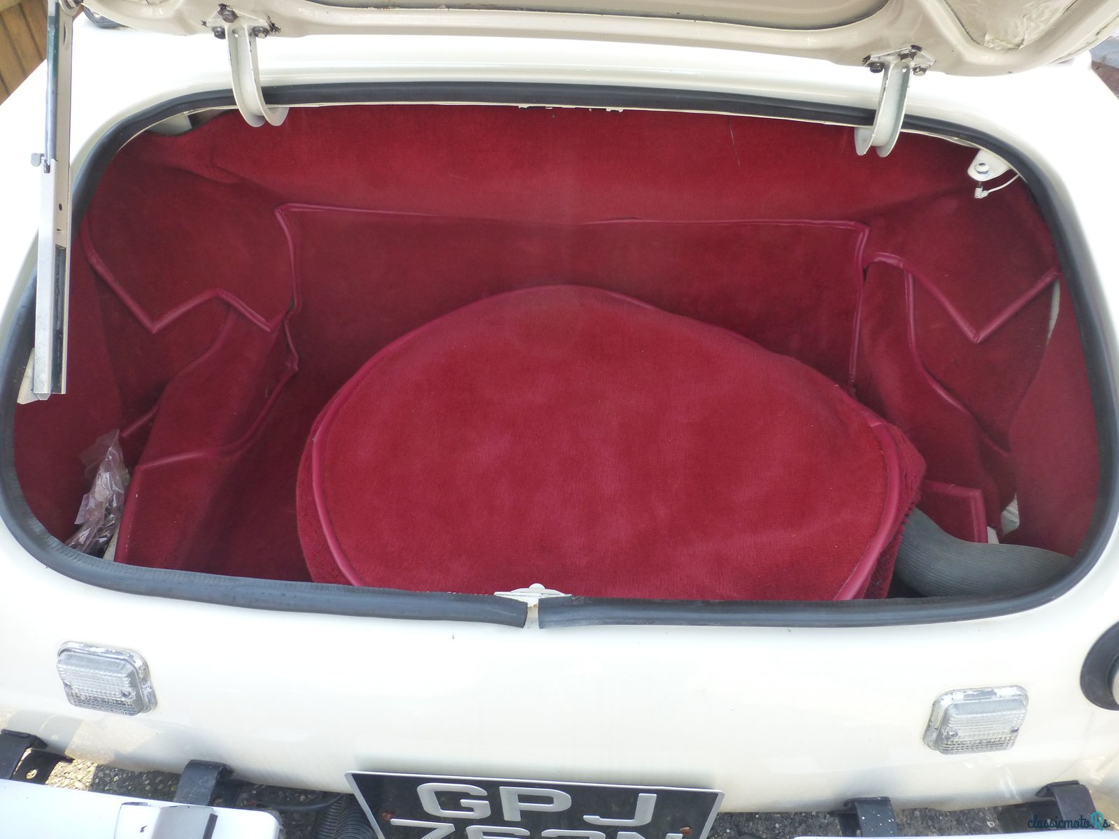 1974' MG Midget photo #1